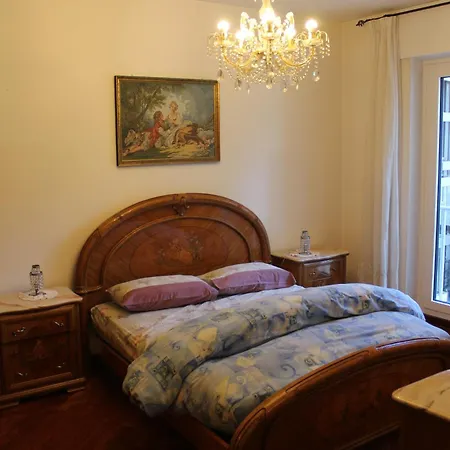 Casa Mira - Ampio, Fully Equipped E Zona Tranquilla 아파트 트리에스테